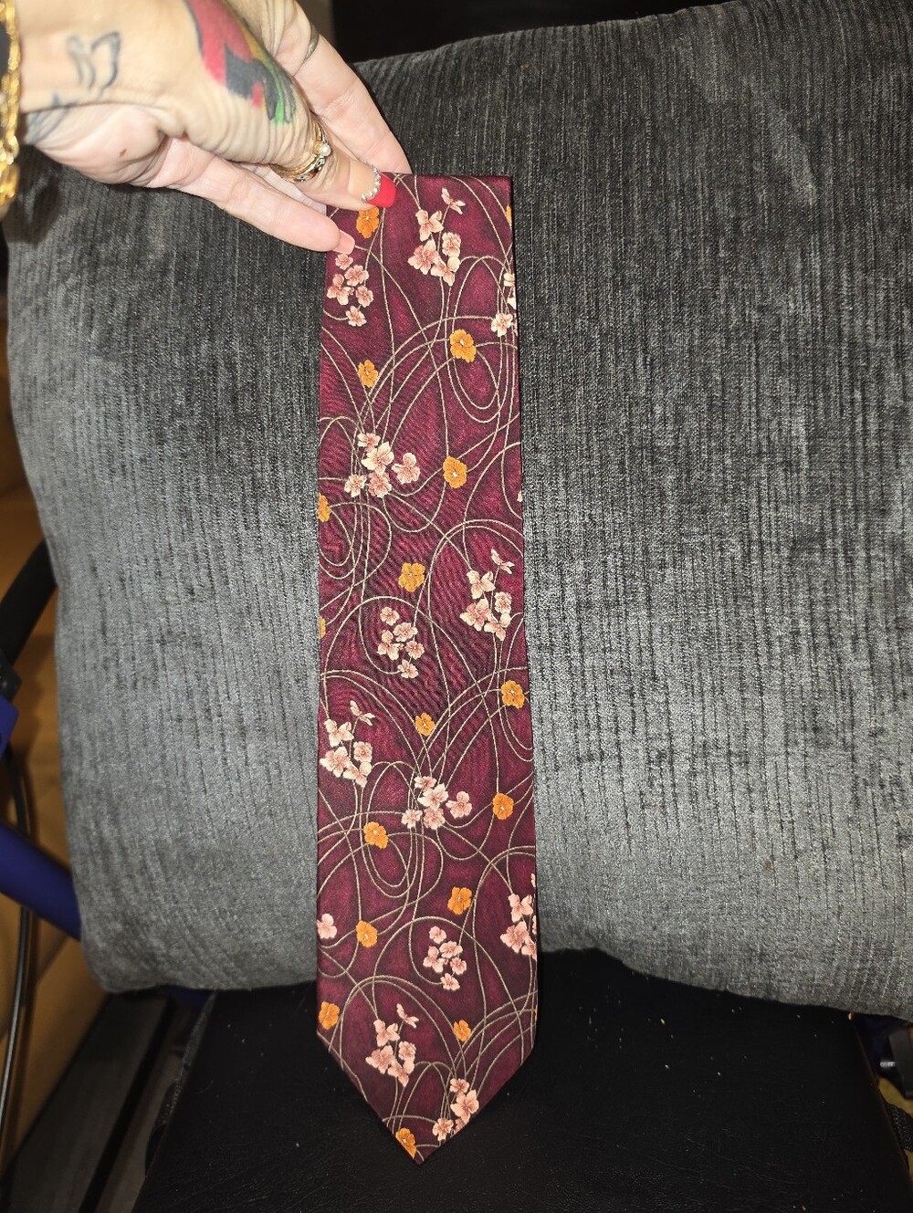 Nina Ricci Burgundy 100% Silk Tie with Pink and Orange Floral Print - Picture 3 of 7